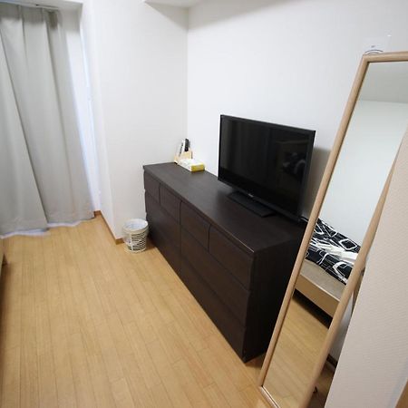 Patio Kyobashi Apartment Osaka Bagian luar foto