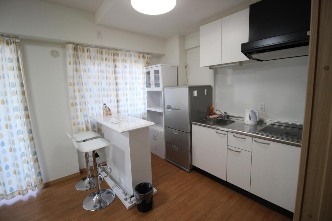 Patio Kyobashi Apartment Osaka Bagian luar foto