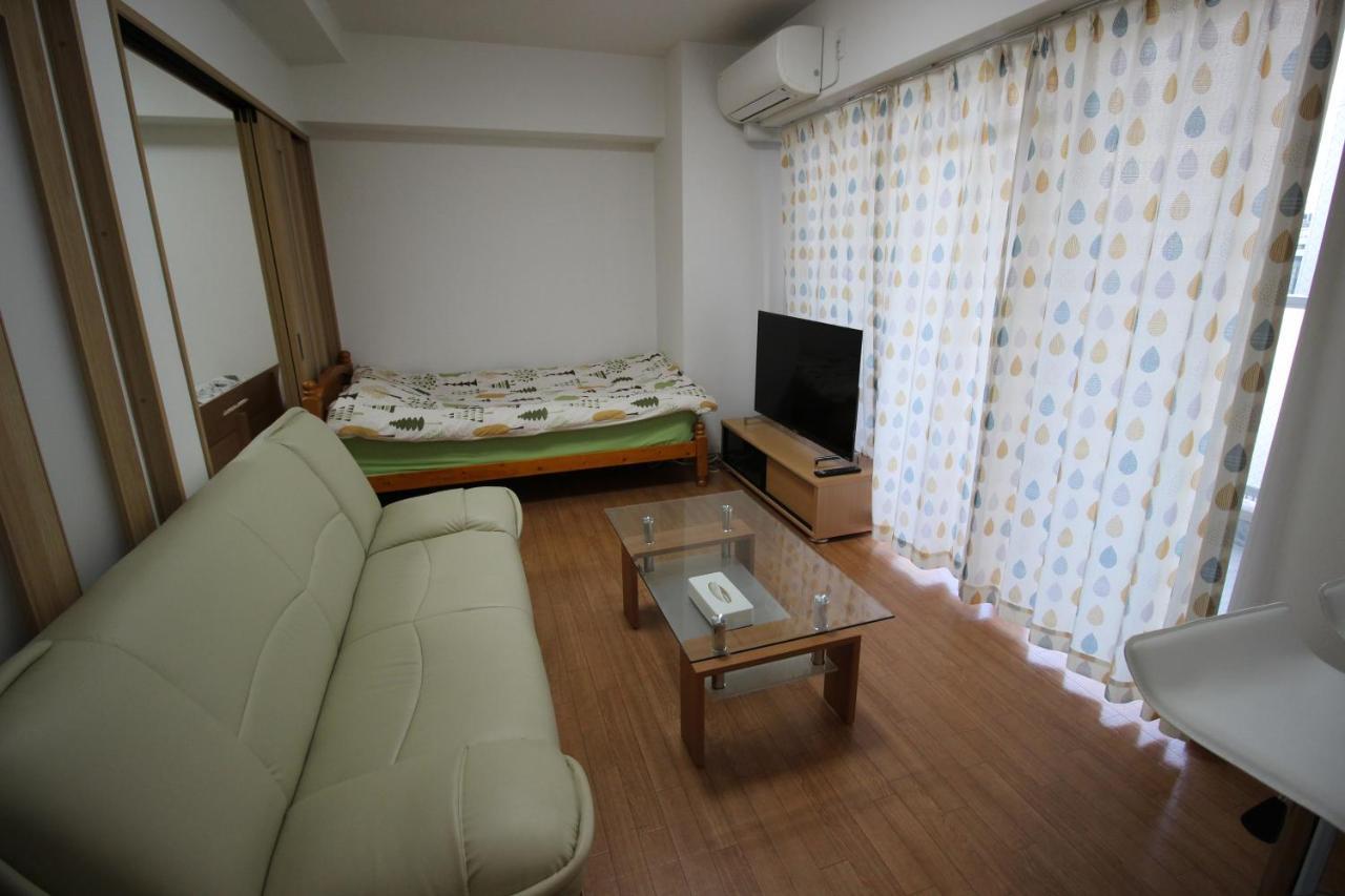 Patio Kyobashi Apartment Osaka Bagian luar foto