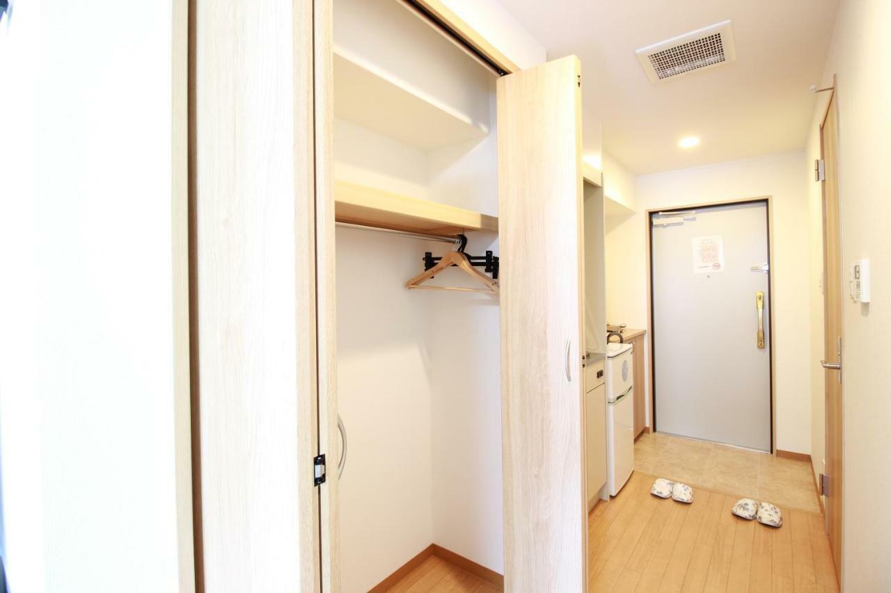 Patio Kyobashi Apartment Osaka Bagian luar foto